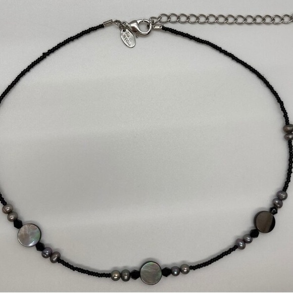 Lia Sophia’s Real Pearl and Shell Daybreak Necklace - Picture 4 of 4